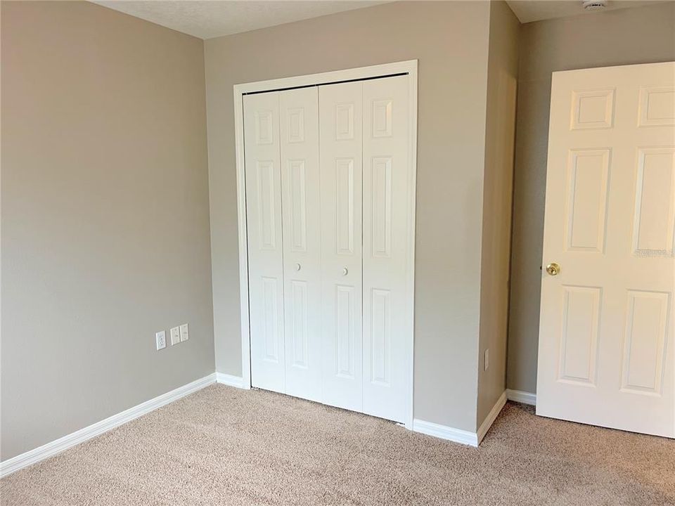 For Rent: $2,349 (4 beds, 2 baths, 1414 Square Feet)