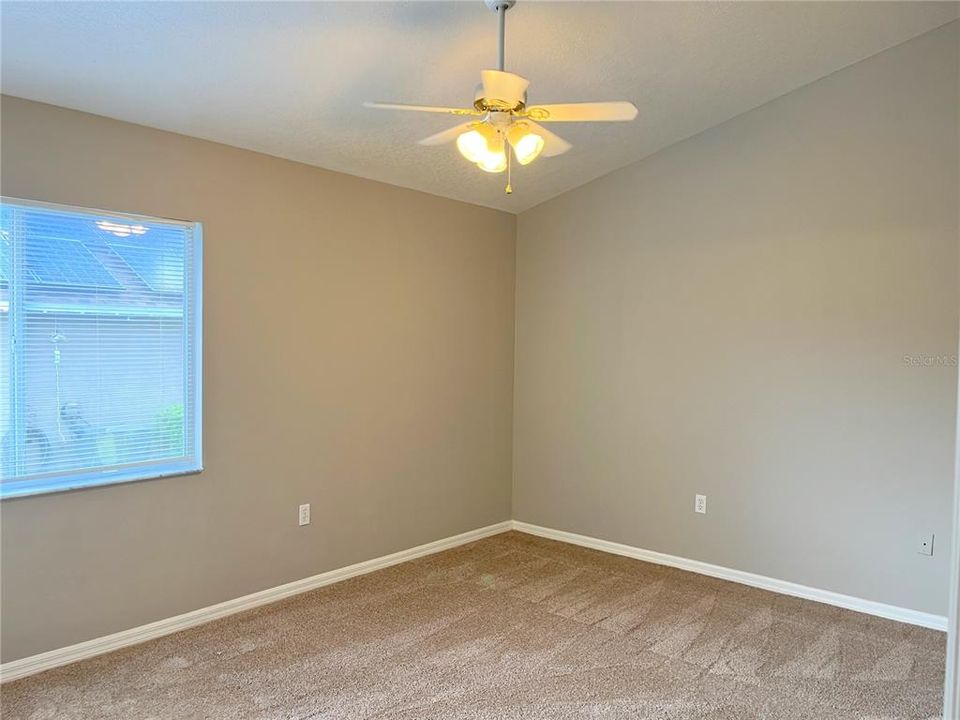 For Rent: $2,349 (4 beds, 2 baths, 1414 Square Feet)