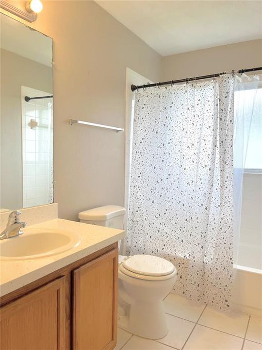 For Rent: $2,349 (4 beds, 2 baths, 1414 Square Feet)