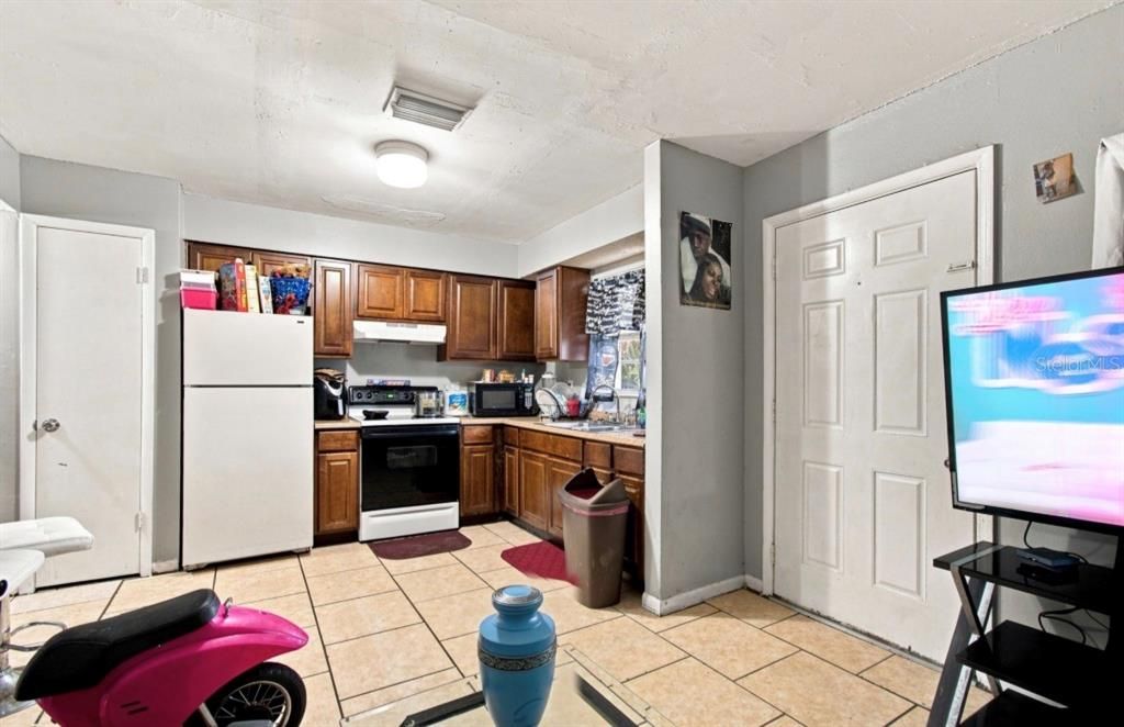 For Sale: $1,409,700 (18 beds, 0 baths, 5208 Square Feet)