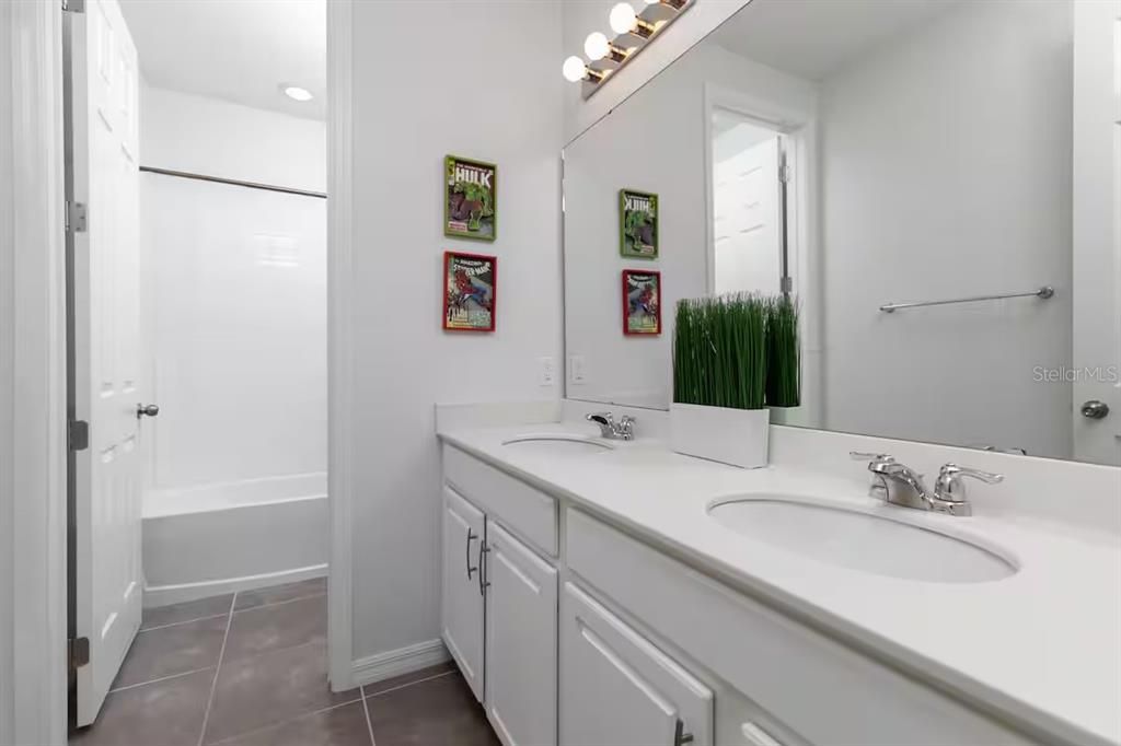 For Sale: $749,000 (7 beds, 6 baths, 4093 Square Feet)