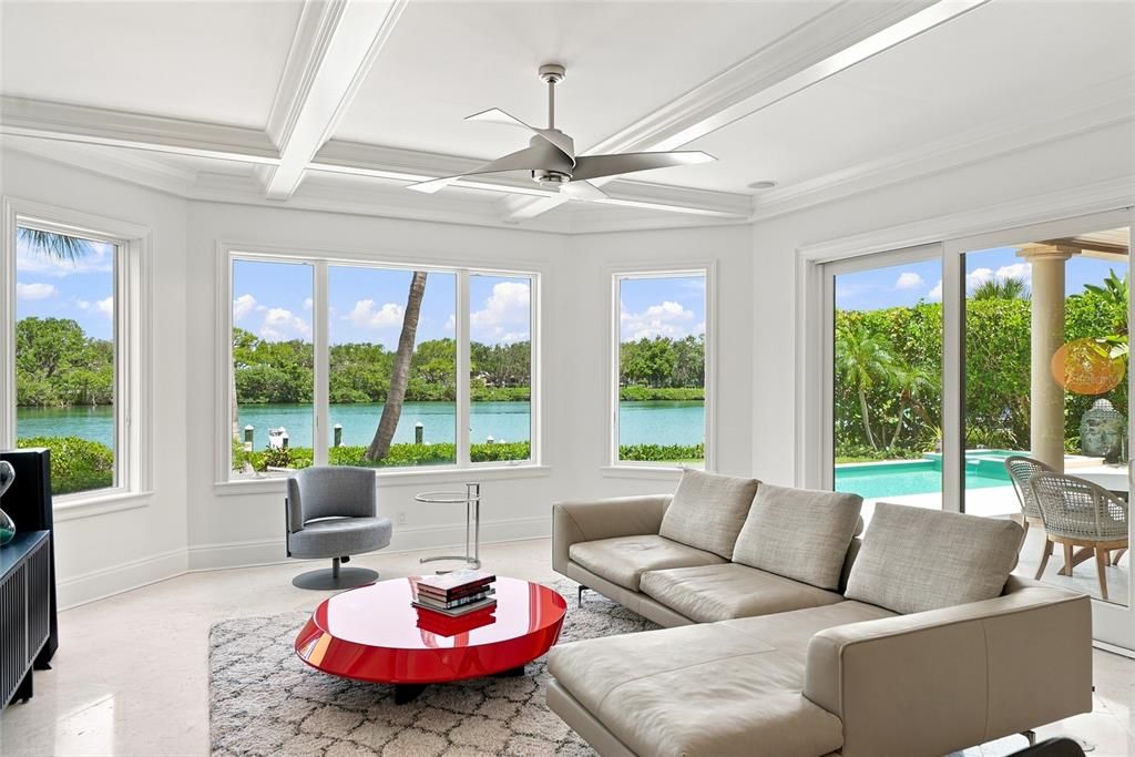 For Sale: $6,995,000 (4 beds, 4 baths, 4921 Square Feet)