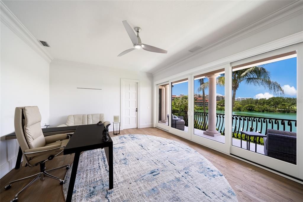 For Sale: $6,995,000 (4 beds, 4 baths, 4921 Square Feet)