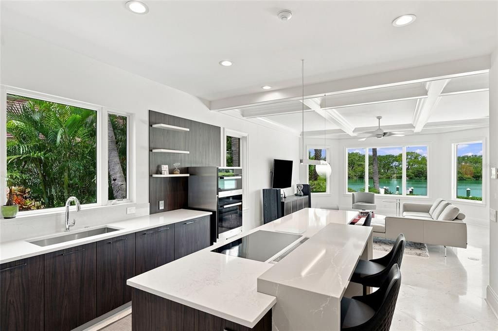 For Sale: $6,995,000 (4 beds, 4 baths, 4921 Square Feet)