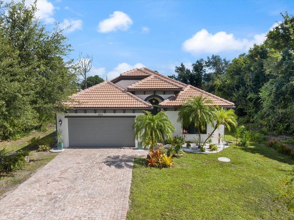 For Sale: $397,000 (3 beds, 2 baths, 1802 Square Feet)