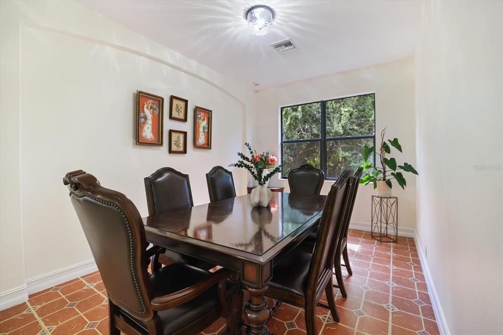 For Sale: $397,000 (3 beds, 2 baths, 1802 Square Feet)