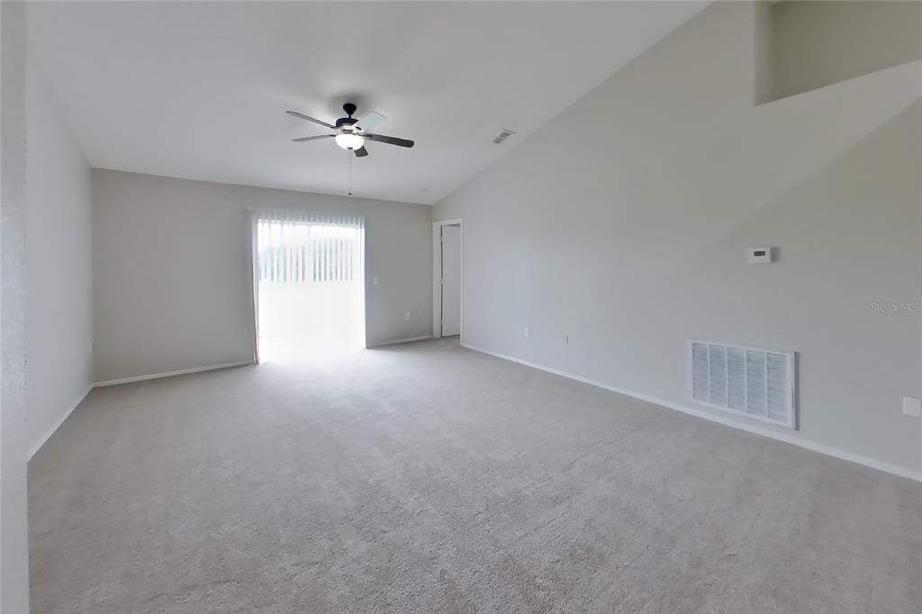 For Rent: $1,819 (3 beds, 2 baths, 1244 Square Feet)