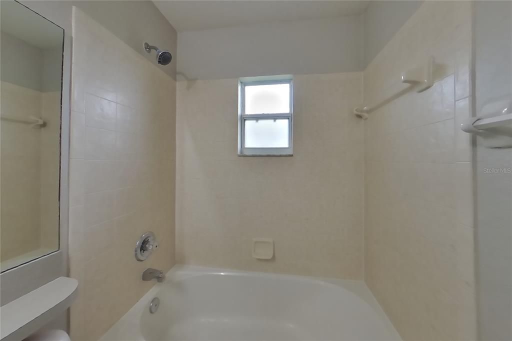 For Rent: $1,819 (3 beds, 2 baths, 1244 Square Feet)