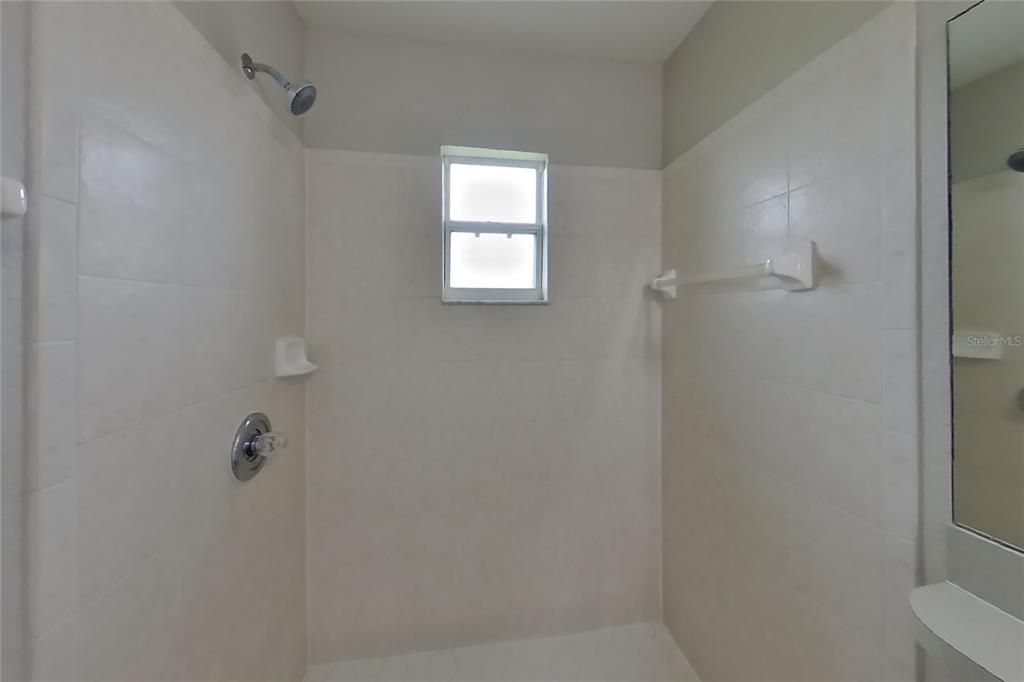 For Rent: $1,819 (3 beds, 2 baths, 1244 Square Feet)