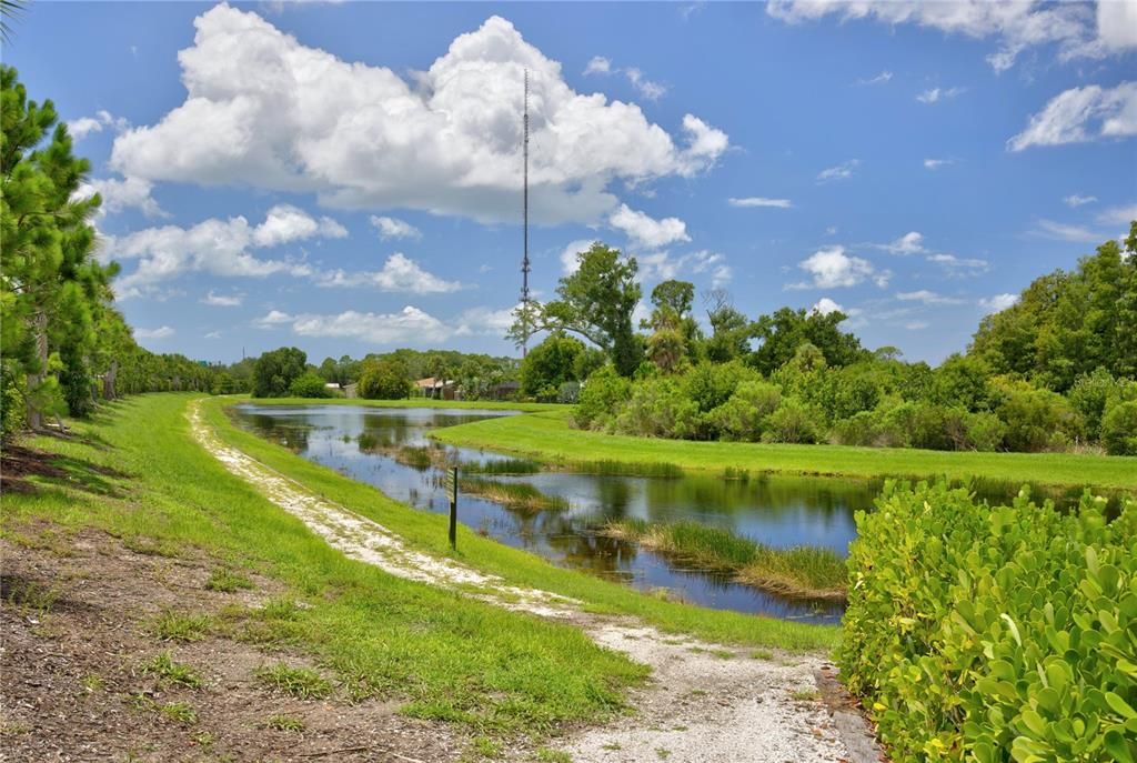 For Sale: $630,000 (5 beds, 3 baths, 2434 Square Feet)