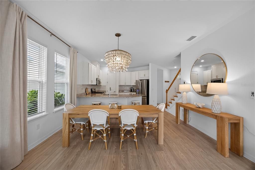 For Sale: $630,000 (5 beds, 3 baths, 2434 Square Feet)
