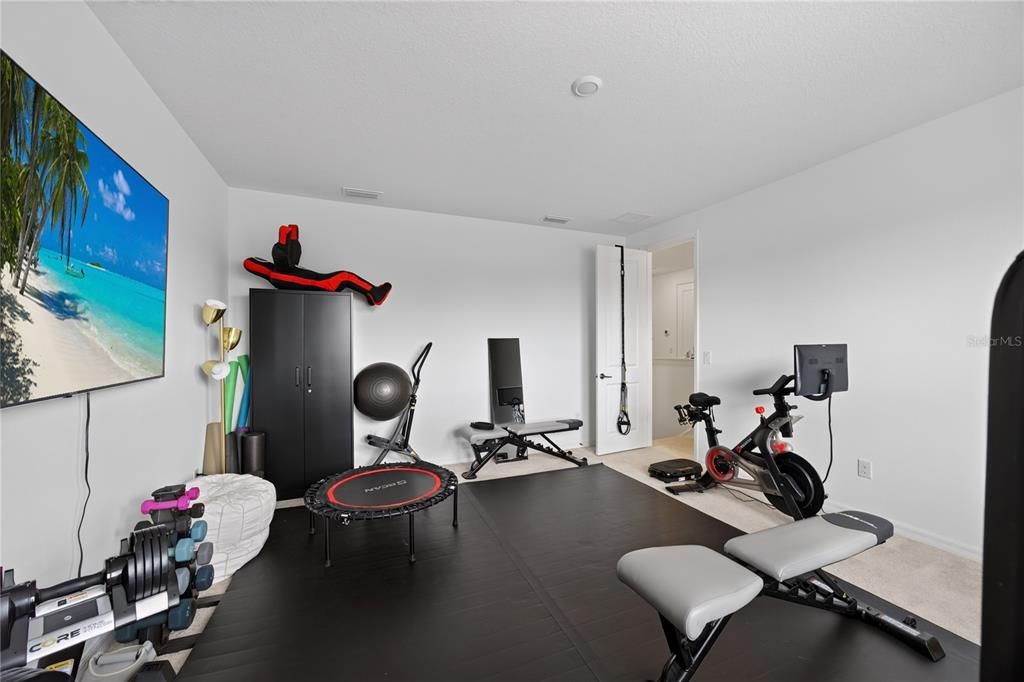 For Sale: $630,000 (5 beds, 3 baths, 2434 Square Feet)