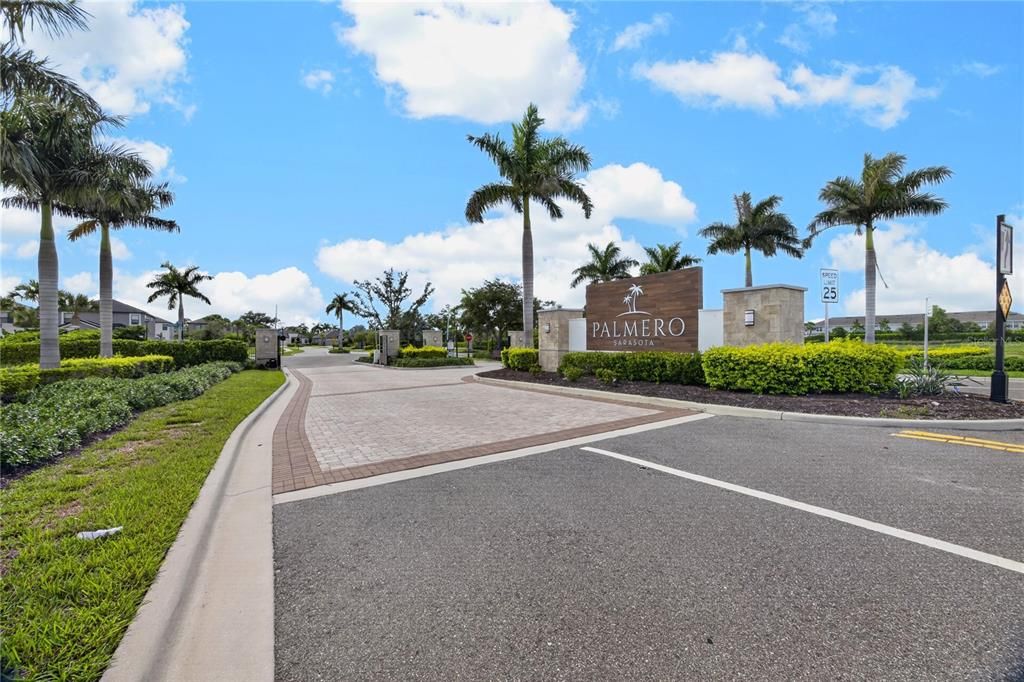 For Sale: $630,000 (5 beds, 3 baths, 2434 Square Feet)