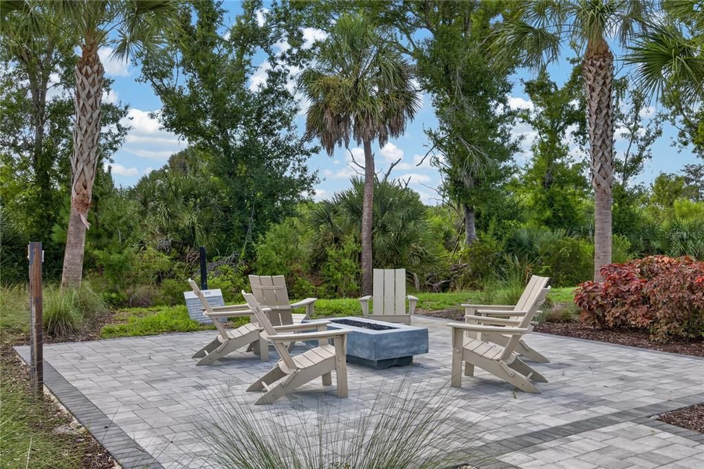 For Sale: $630,000 (5 beds, 3 baths, 2434 Square Feet)