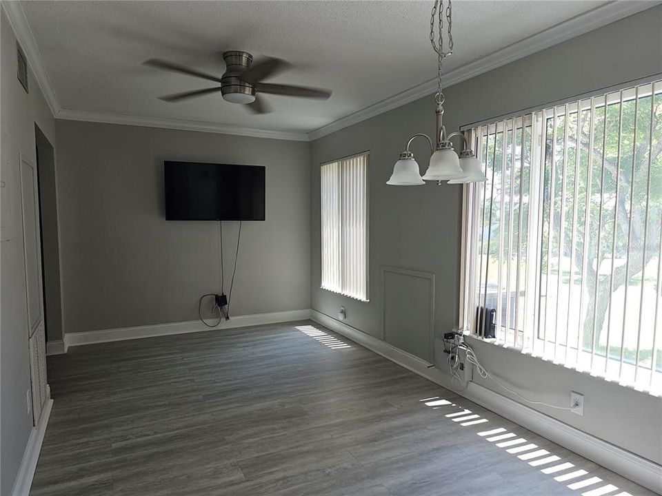 For Rent: $1,500 (2 beds, 2 baths, 1100 Square Feet)