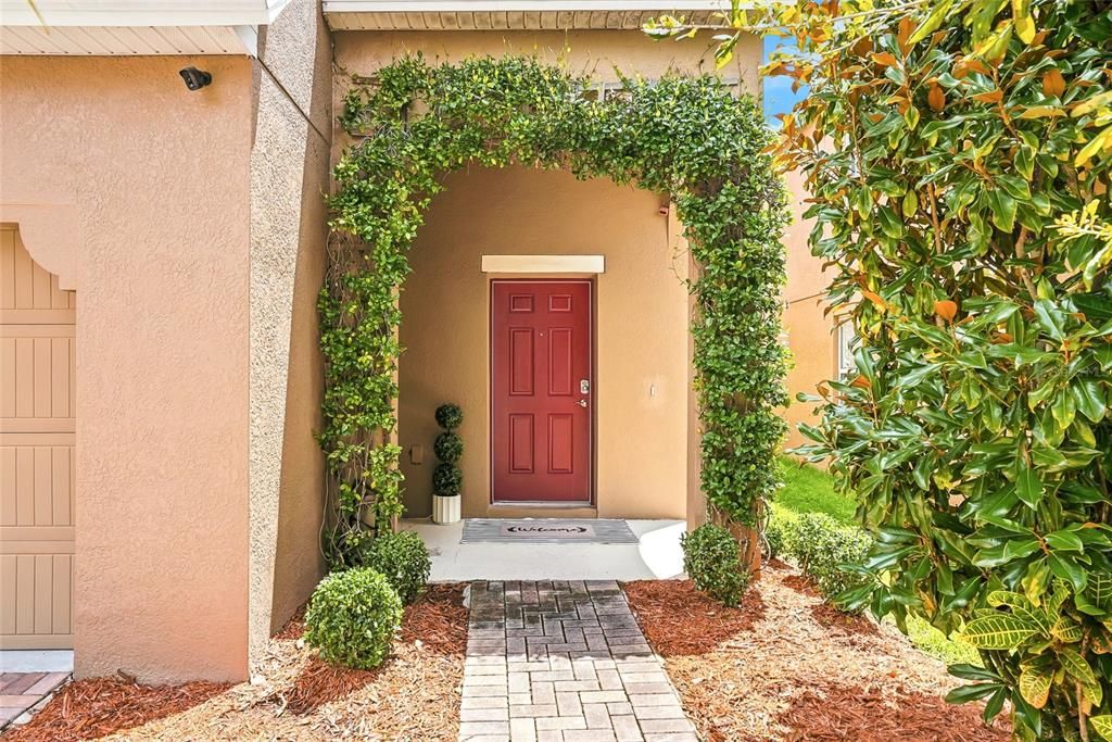 На продажу: $350,000 (4 спален, 2 ванн, 2307 Квадратных фут)