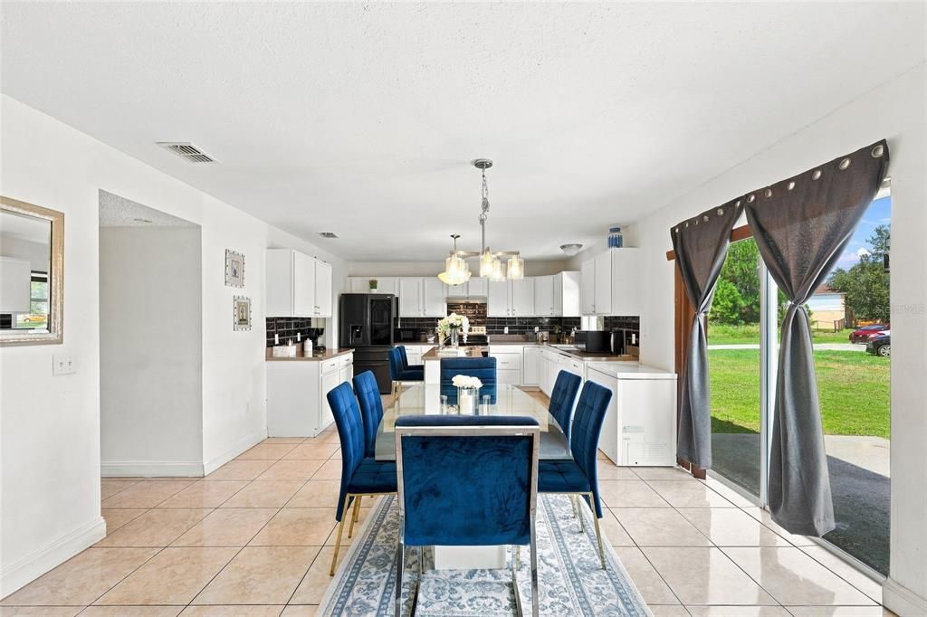 На продажу: $379,999 (4 спален, 3 ванн, 2948 Квадратных фут)