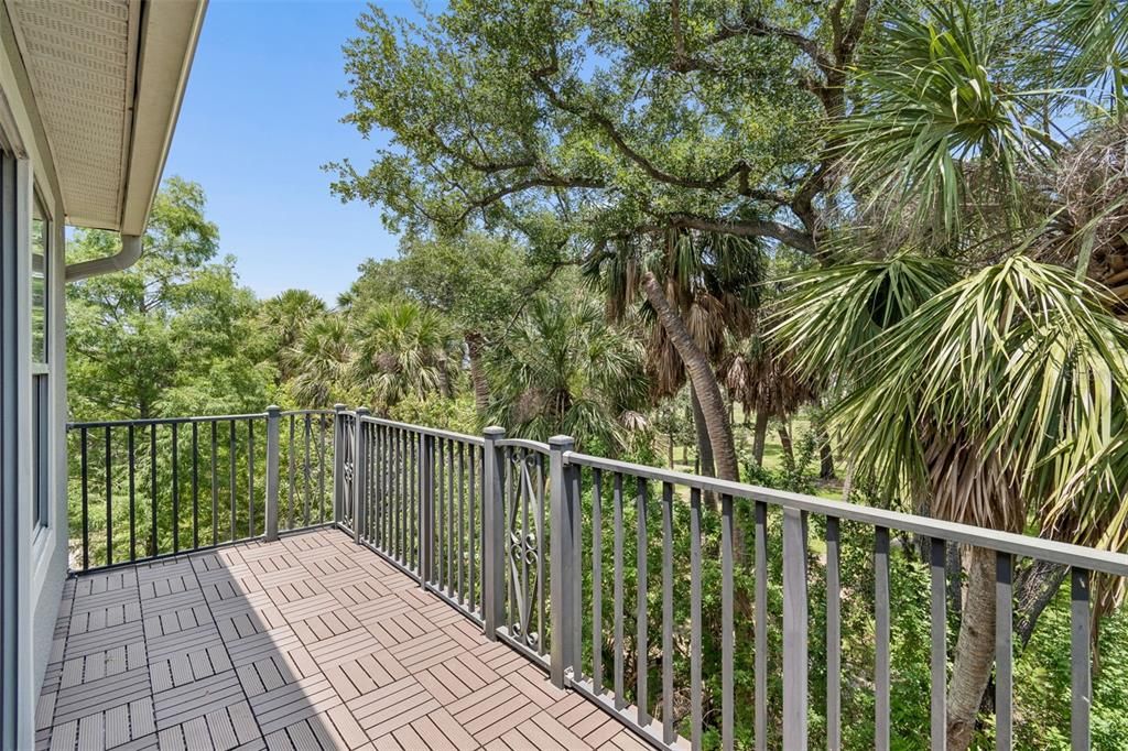For Rent: $3,600 (3 beds, 2 baths, 1572 Square Feet)
