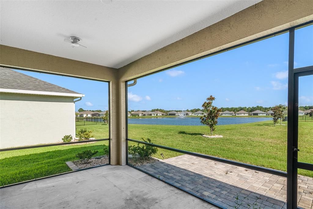 For Sale: $375,000 (3 beds, 2 baths, 1905 Square Feet)