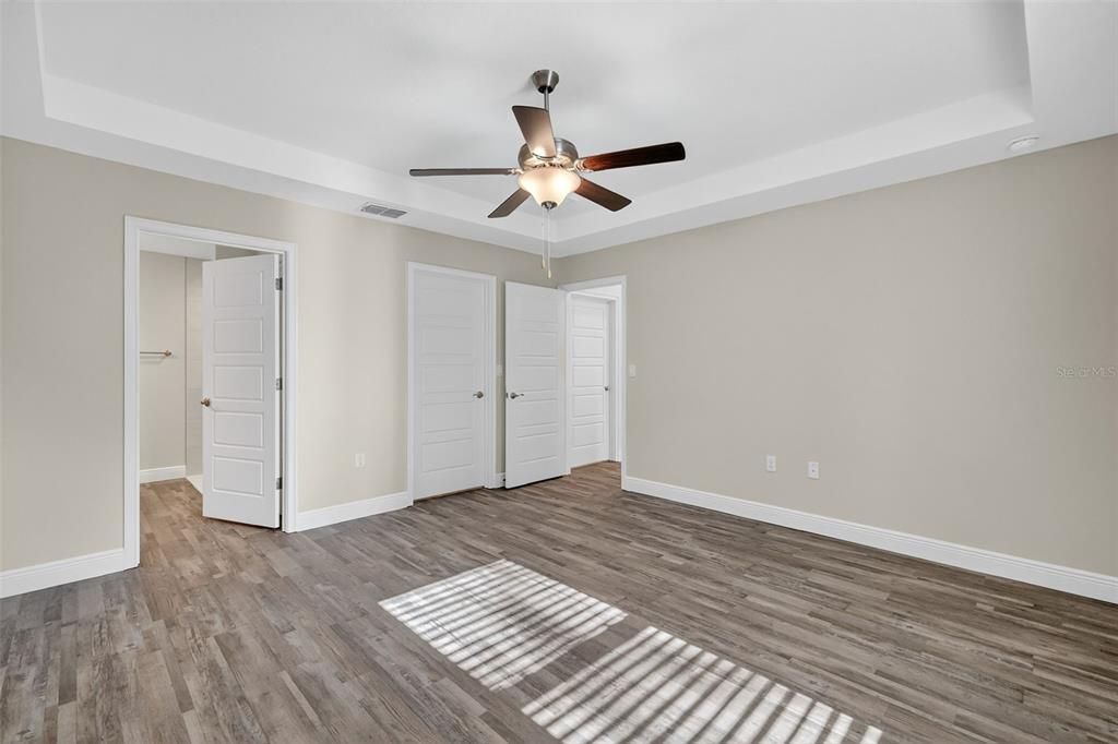 For Sale: $274,900 (3 beds, 2 baths, 1453 Square Feet)