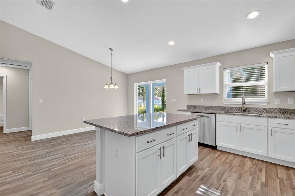 For Sale: $274,900 (3 beds, 2 baths, 1453 Square Feet)