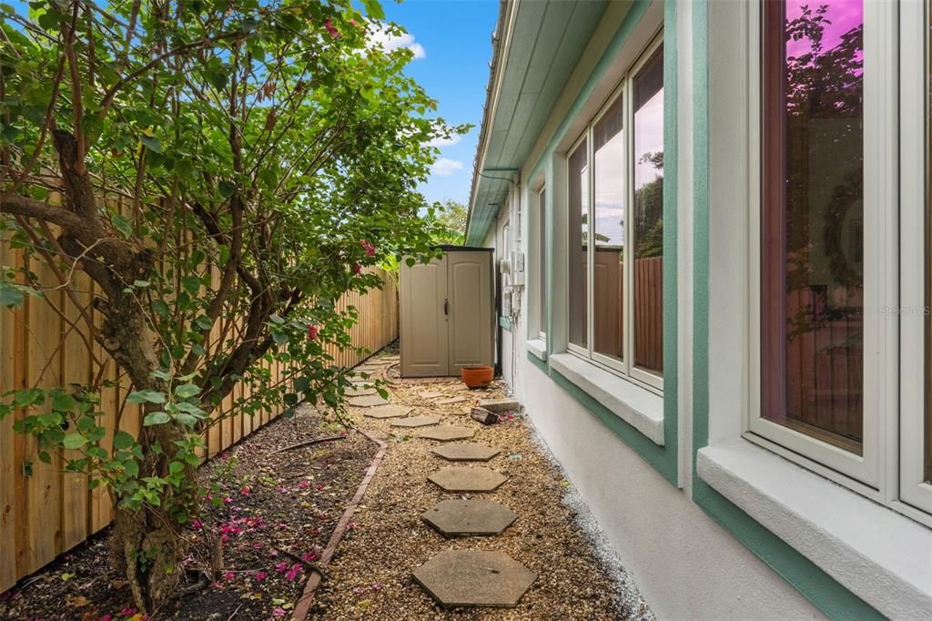 En Venta: $1,125,000 (2 camas, 2 baños, 2164 Pies cuadrados)
