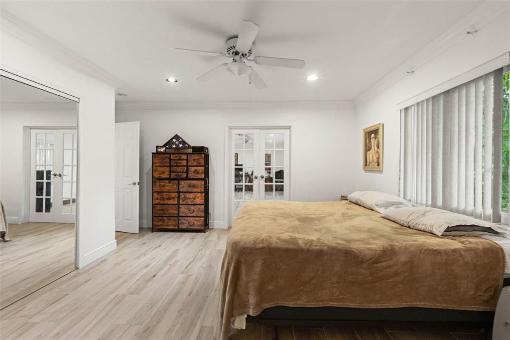 En Venta: $1,125,000 (2 camas, 2 baños, 2164 Pies cuadrados)