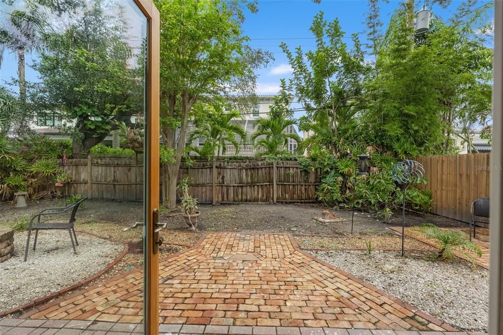 En Venta: $1,125,000 (2 camas, 2 baños, 2164 Pies cuadrados)
