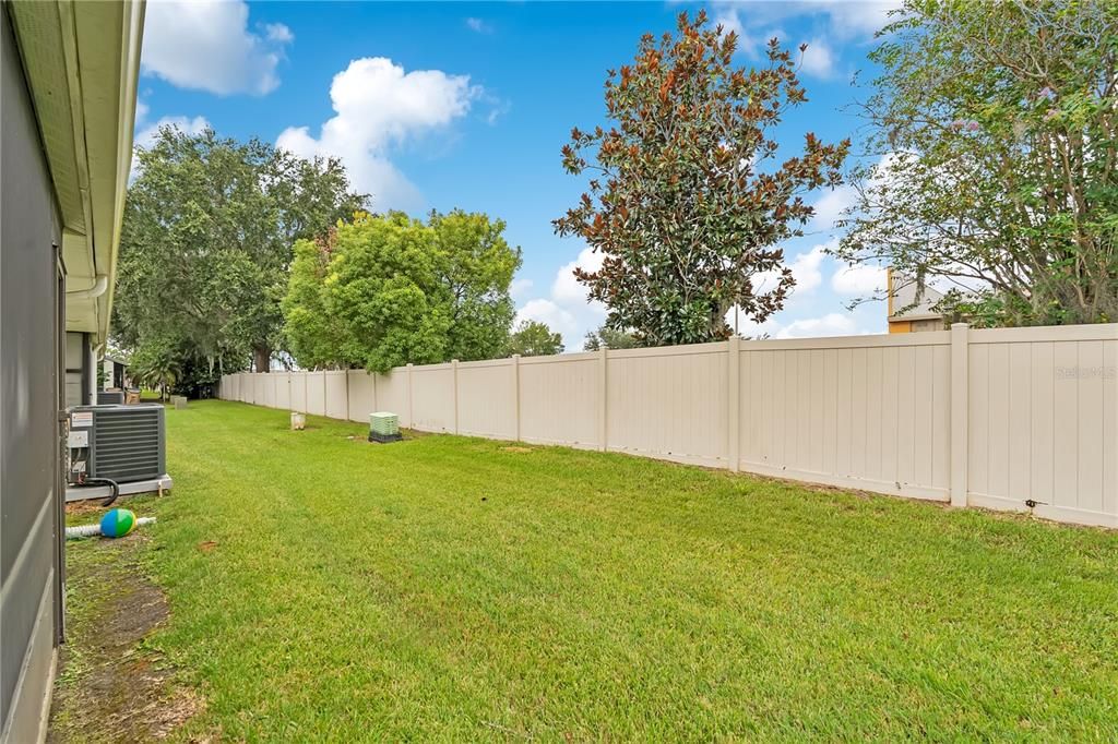 For Rent: $2,000 (3 beds, 2 baths, 1234 Square Feet)