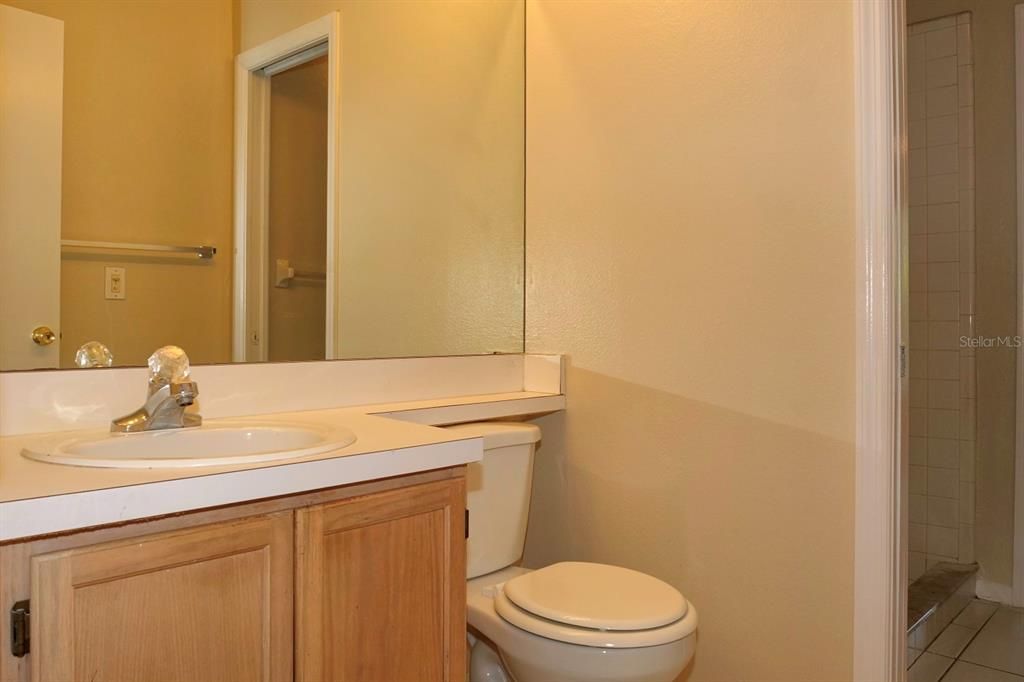 For Rent: $2,045 (3 beds, 2 baths, 1388 Square Feet)