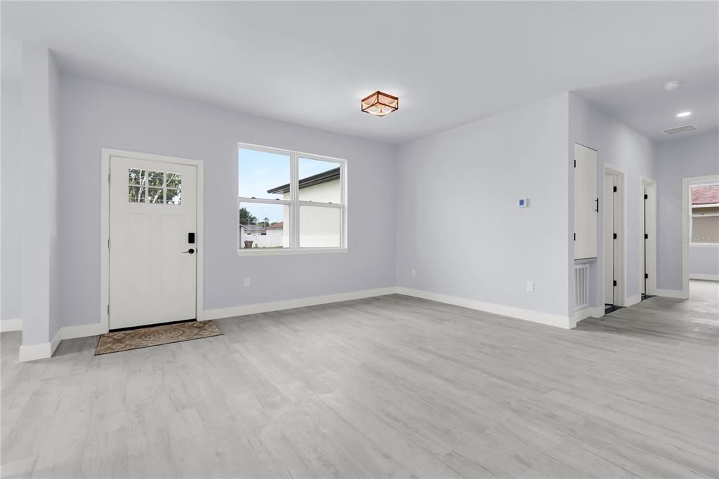 En Venta: $419,900 (4 camas, 3 baños, 2224 Pies cuadrados)
