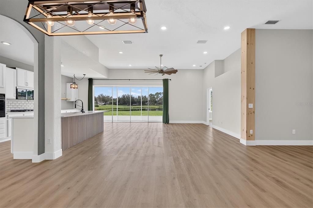 For Rent: $3,000 (4 beds, 2 baths, 2429 Square Feet)
