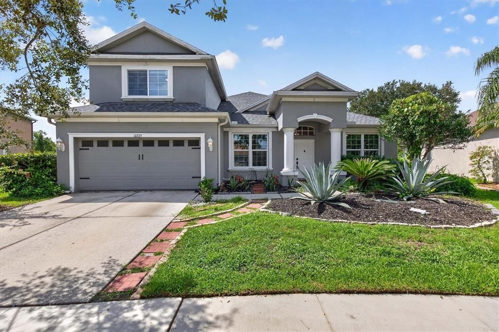 For Rent: $3,000 (4 beds, 2 baths, 2429 Square Feet)