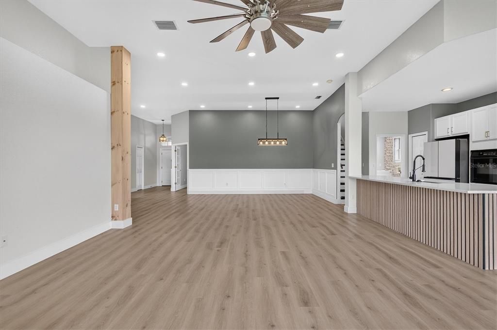 For Rent: $3,000 (4 beds, 2 baths, 2429 Square Feet)