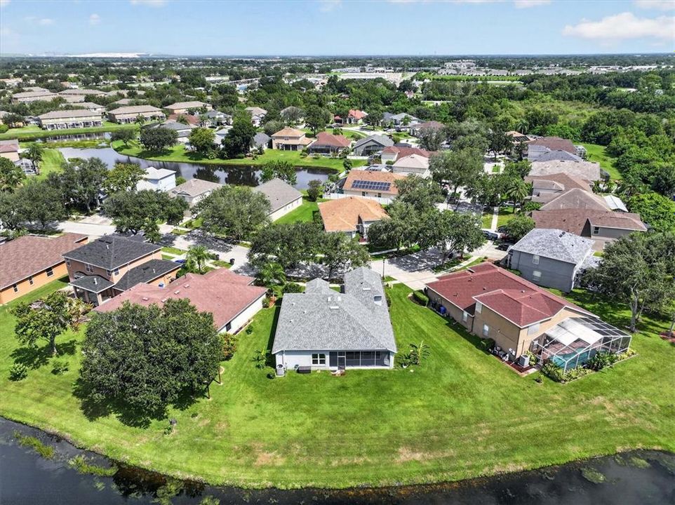 For Rent: $3,000 (4 beds, 2 baths, 2429 Square Feet)