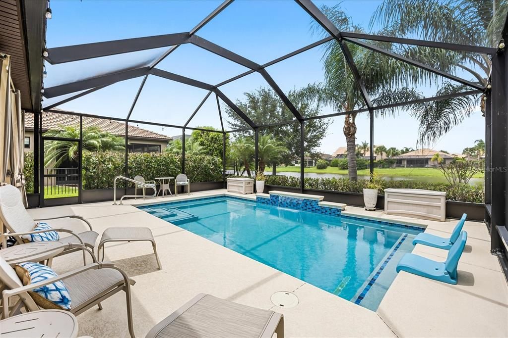 For Sale: $519,000 (2 beds, 2 baths, 1432 Square Feet)