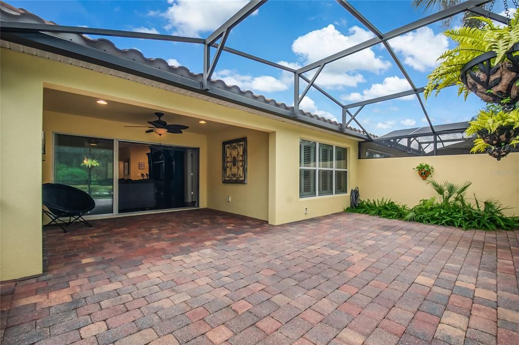 En Venta: $465,000 (3 camas, 2 baños, 1554 Pies cuadrados)