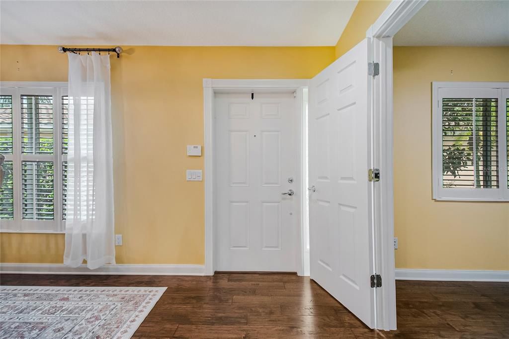 En Venta: $465,000 (3 camas, 2 baños, 1554 Pies cuadrados)
