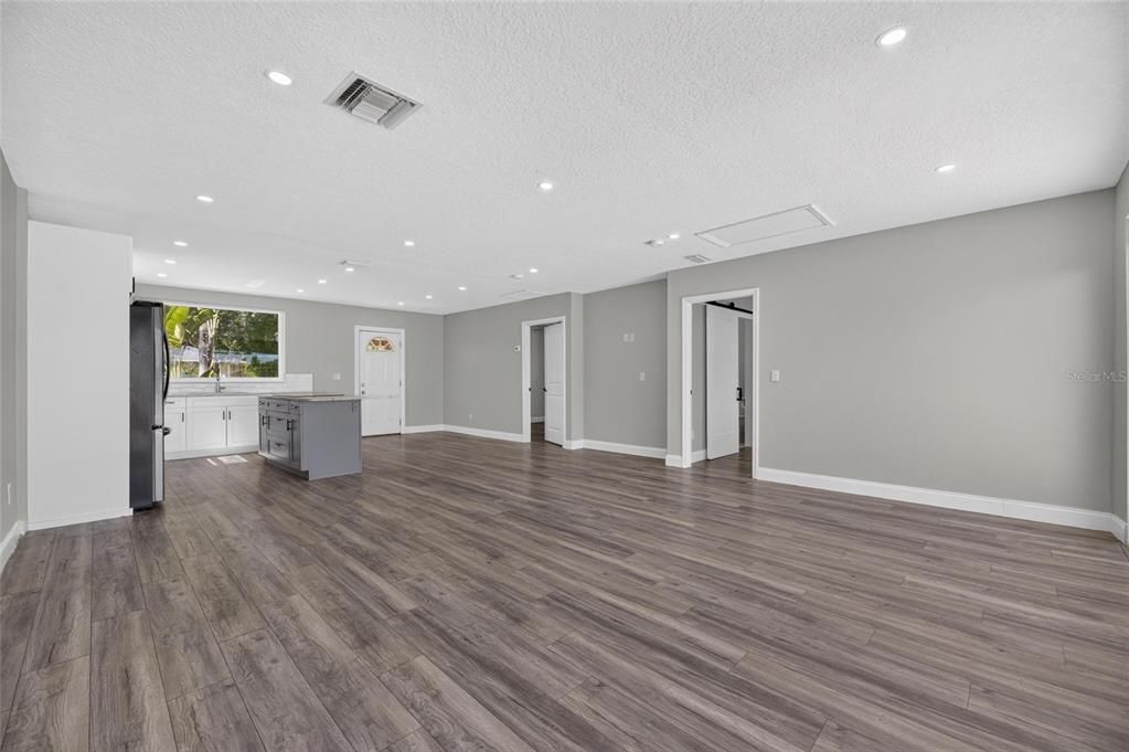 En Venta: $1,299,000 (3 camas, 2 baños, 1614 Pies cuadrados)