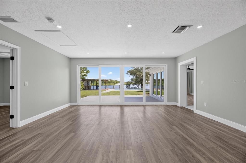 En Venta: $1,299,000 (3 camas, 2 baños, 1614 Pies cuadrados)