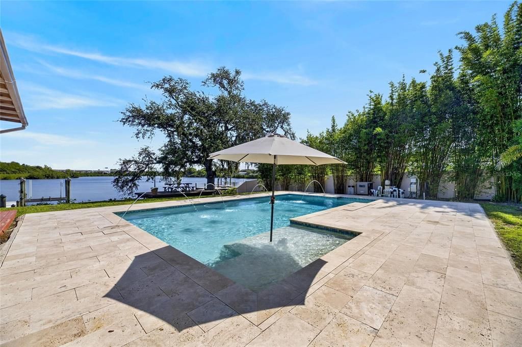En Venta: $1,299,000 (3 camas, 2 baños, 1614 Pies cuadrados)
