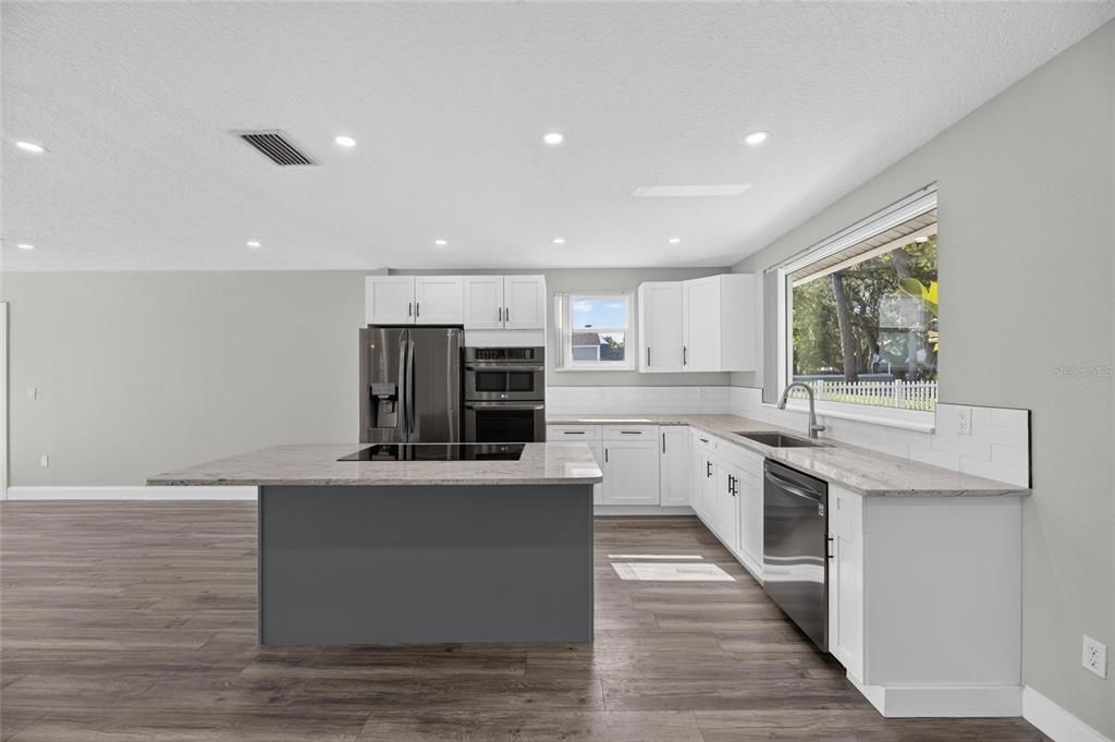 En Venta: $1,299,000 (3 camas, 2 baños, 1614 Pies cuadrados)