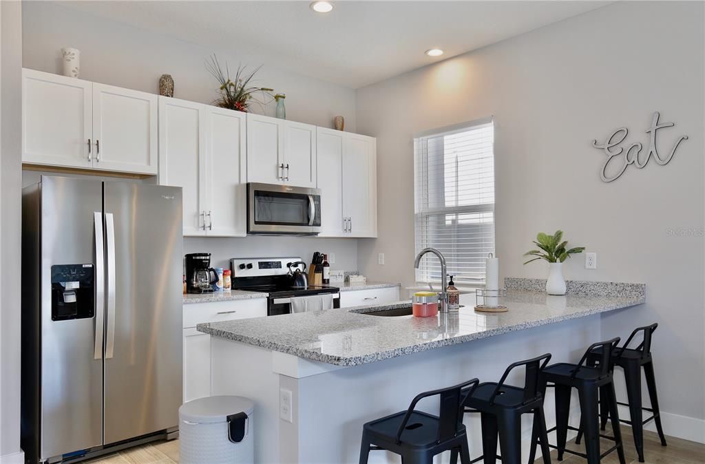 For Rent: $3,500 (4 beds, 3 baths, 2376 Square Feet)