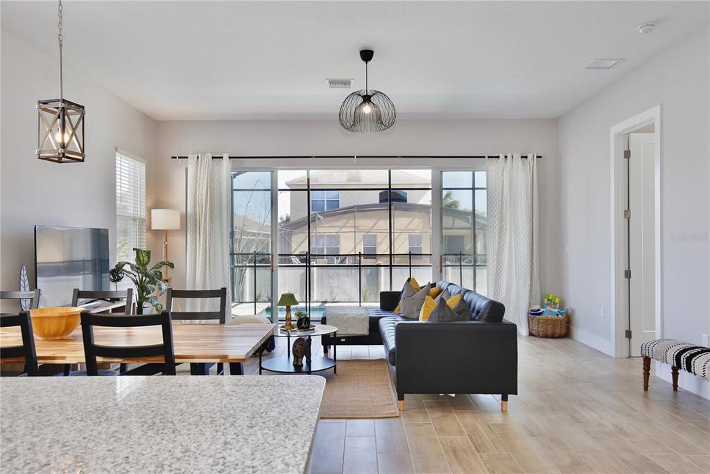 For Rent: $3,500 (4 beds, 3 baths, 2376 Square Feet)