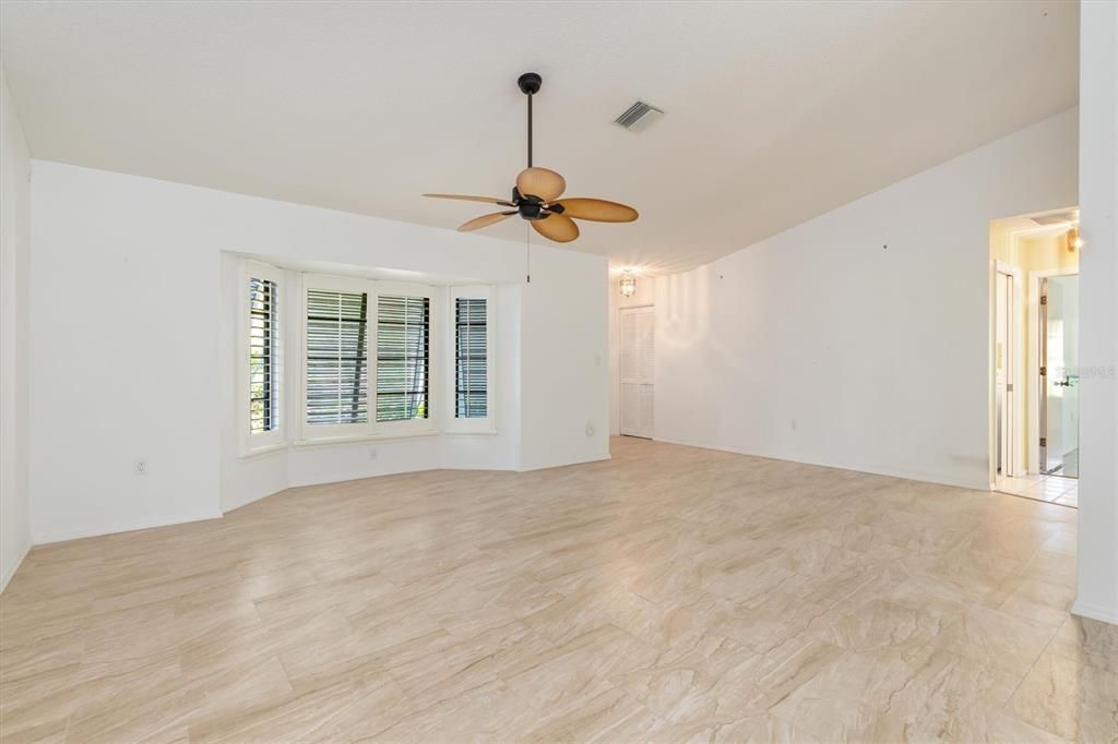 En Venta: $589,900 (3 camas, 2 baños, 1769 Pies cuadrados)