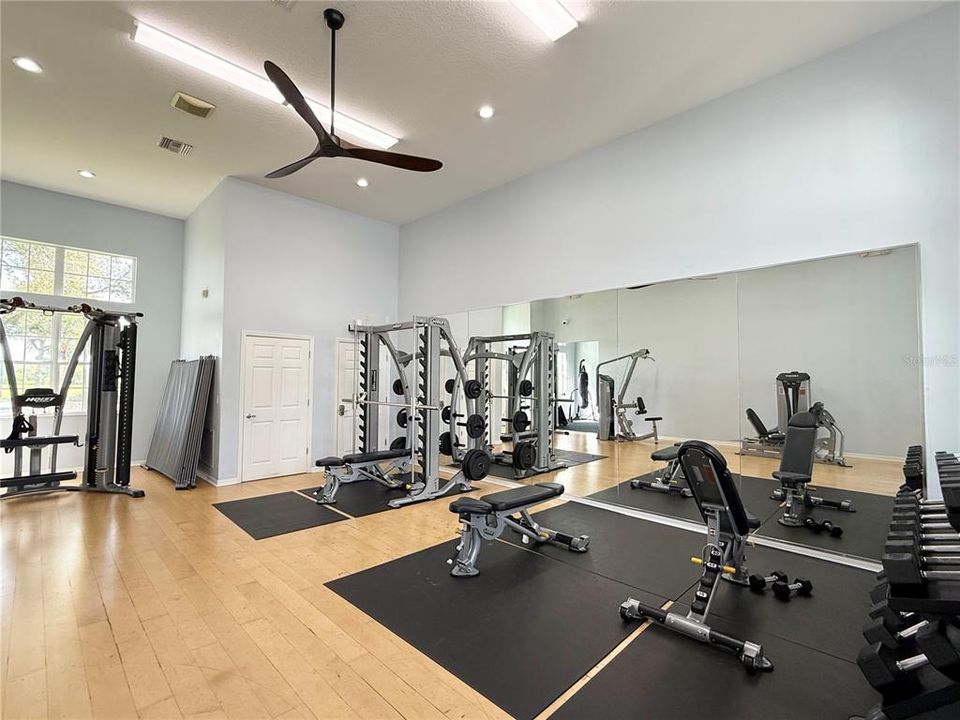 For Sale: $765,000 (5 beds, 4 baths, 2791 Square Feet)
