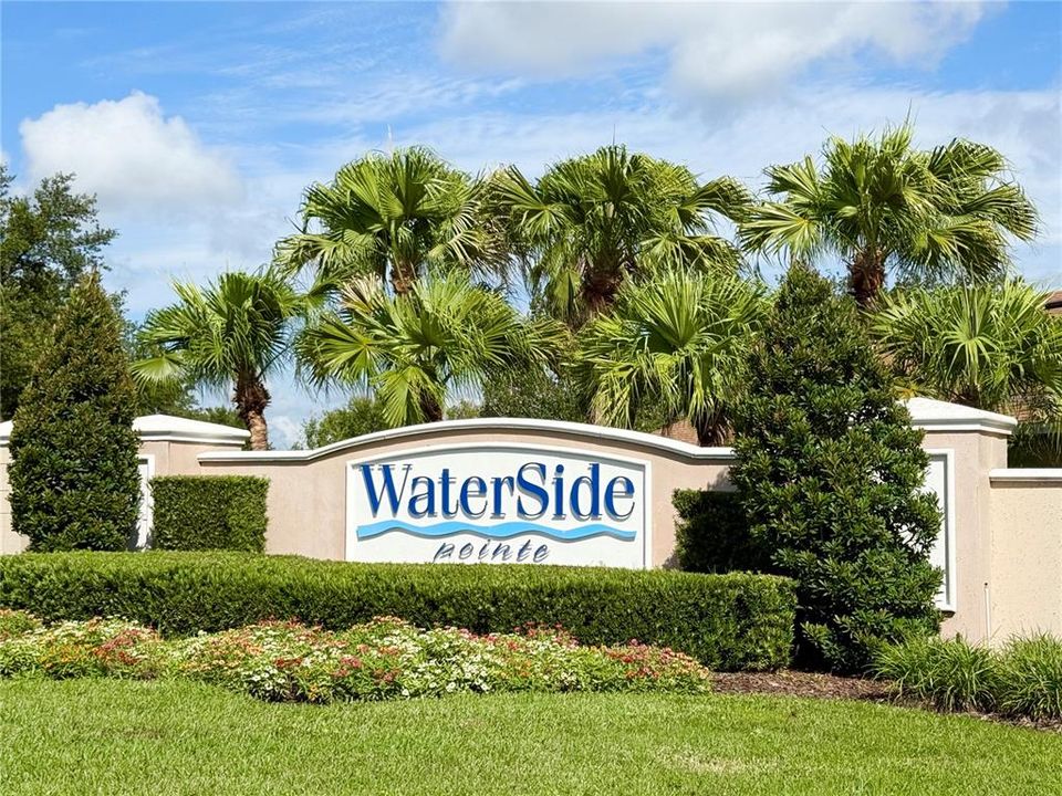 For Sale: $765,000 (5 beds, 4 baths, 2791 Square Feet)