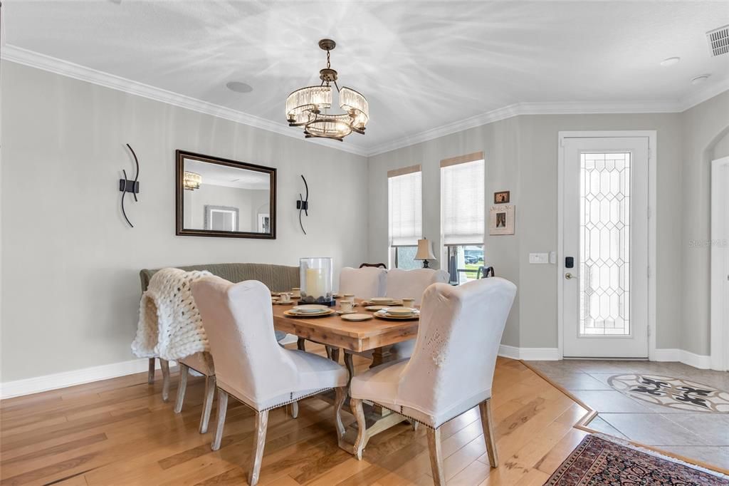 For Sale: $765,000 (5 beds, 4 baths, 2791 Square Feet)