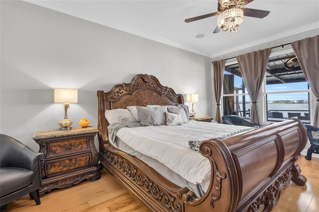 For Sale: $765,000 (5 beds, 4 baths, 2791 Square Feet)