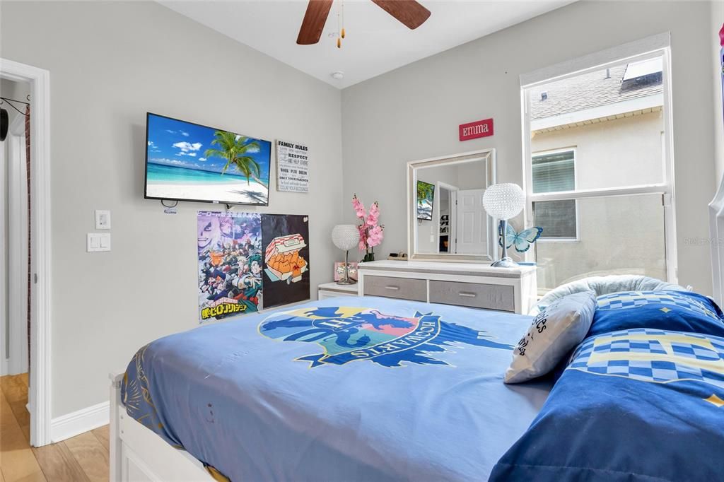 For Sale: $765,000 (5 beds, 4 baths, 2791 Square Feet)